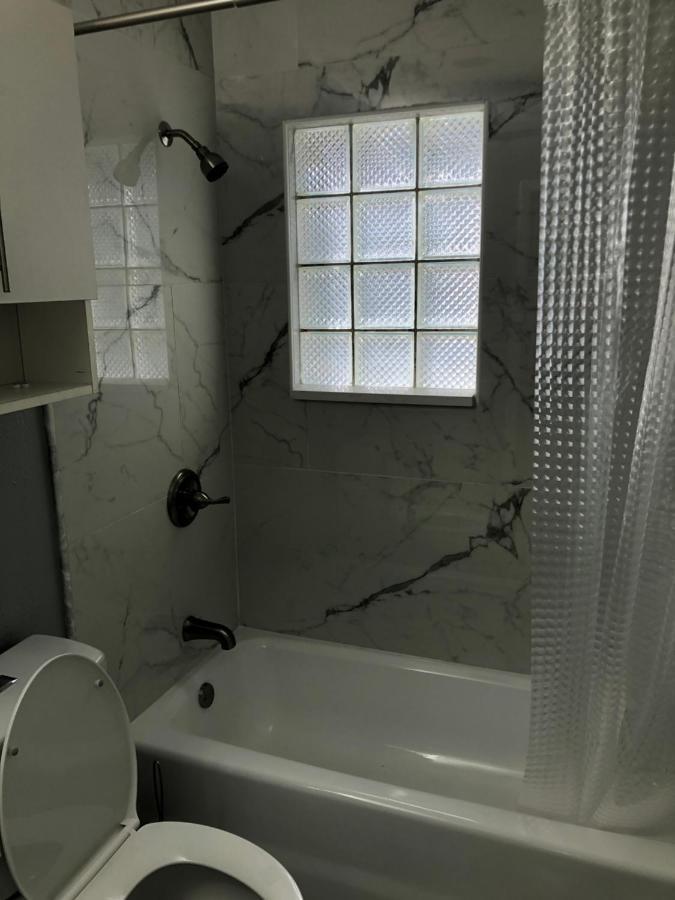 2 Bedrooms Vacation Home 坦帕 外观 照片